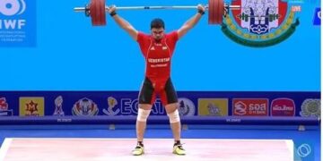 Ауыр атлет Акбар Жураев Өзбекстанға екінші алтын медальды әперді