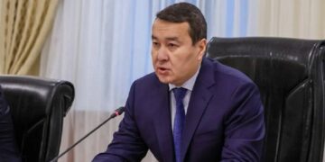 Бұрынғы Премьер-министр Әлихан Смайылов жаңа қызметтің тізгінін ұстады