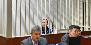 Автобус жүргізушісін ұрған күдіктіге қатысты сот процесі жүріп жатыр