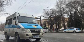Алматыда полиция белсенділерді ұстап жатыр