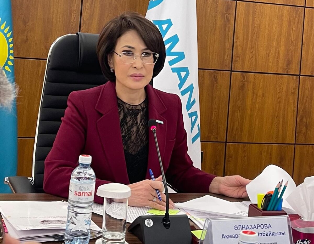 Денсаулық министрі жеке азаматтарды қабылдап, мәселелерін шешуге ықпал етті