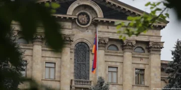 Армения шетелде тұратын азаматтарының дауыс беруіне тыйым салды