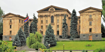 Армениядағы парламент сайлауында дауыс беру аяқталды