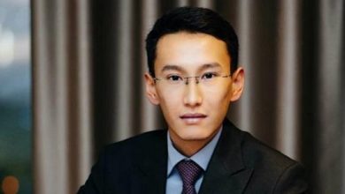 Photo of Түркістан облысының әкімі өзіне 21 жасар кеңесші алды