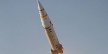 АҚШ Украинаға Қырым түбегін ATACMS ракетасымен соққылауға рұқсат берді