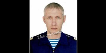 Ресейлік әскери Бахмутта 5 қаруласын атып тастап, майданнан қашып кетті