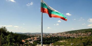 Болгарияда Украинаға снаряд беріп тұру үшін ескі зауыт іске қосылады
