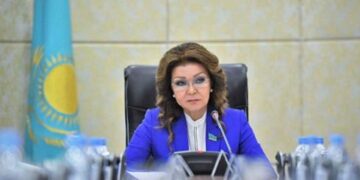 Семья мүшелері «әкелерінен қалған» мүліктерді сатқалы жатыр