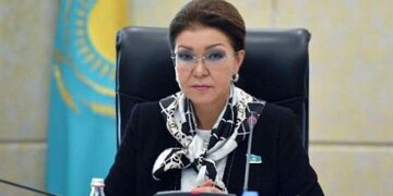 Дариға Назарбаева депутаттық өкілеттігін тоқтатты