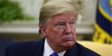 Трампқа алаяқтық айыбымен 350 миллион доллардан астам айыппұл салынды
