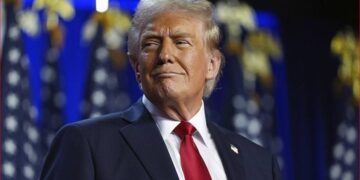 Трамп: Ресей, Украина және АҚШ арасында келіссөздер басталды