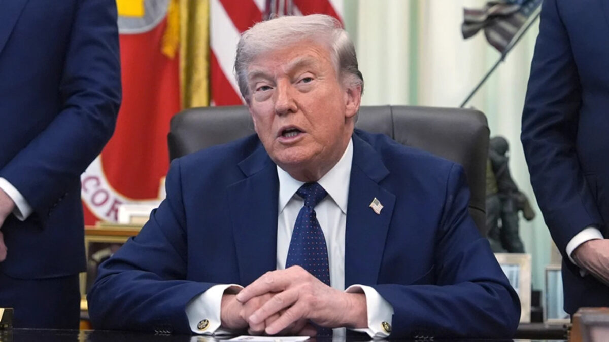WSJ: Трамп Путиннің соғыста жеңем деген уәдесінен шықпағанына ренжіді