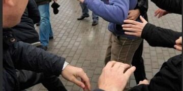 Питерде шешендер мен тәжіктер топтасып төбелесті