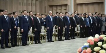 Алматыда Президенттің қатысуымен өткен форум бір минуттік үнсіздікпен басталды