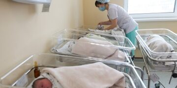 Мемлекеттік дума ресейлік әйелдерді «Путин пәрменімен» бала тууға шақырды