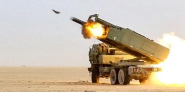 HIMARS Макеевка казармасын атқылап, жүздеген жауды жер жастандырды