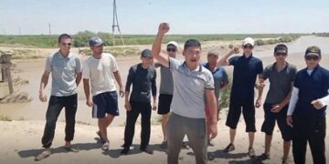 «Мирзиеёв Назарбаевқа қарағанда, ақылдырақ болып шықты» – Facebook