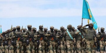 Мәжіліс Қазақстан Қарулы күштері қатарын күшейтуге бағыт ұстады