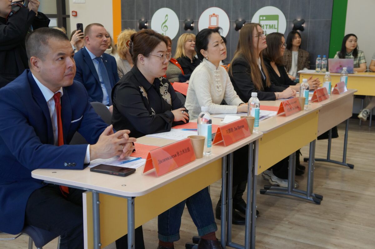 Санкт-Петербургте «Қытай тілі – көпір» деген конкурс мәреге жетті