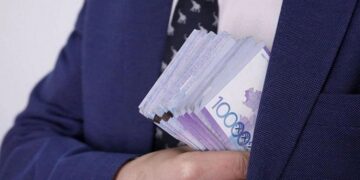 Эпоха всеобщего лицемерия и тотальной коррупции   