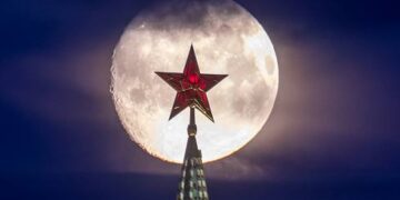 Кремль арнайы қызметке жаңа соғыс бүлігі қаупіне әзір болуды тапсырды