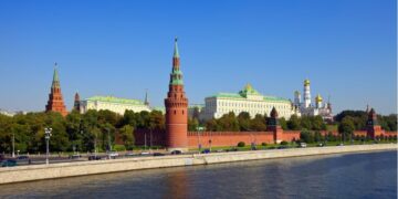Reuters: КХДР зымыраншылары РФ жерінде Украинаға соққы береді