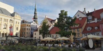 Латвияда тіл емтиханын тапсырмаған 3600 ресейлік елден шығарылады