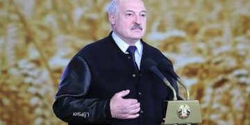 Лукашенко Отанын сатқан шенеуніктерді атып тастайтын болды