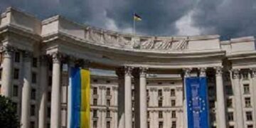 Украина Қырғызстан мен Грузиядағы елшілерін қайтарады
