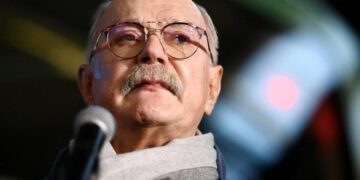 Михалков: «Адам біткенге чип тағу деген не сұмдық!»