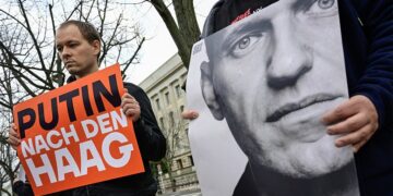 Әлемнің ондаған елінде Навальныйды еске түсіруге арналған жиын өтеді
