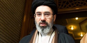 Times: Моджтаба Хаменеи ес-түссіз жатыр, Иранға билік ете алмайды