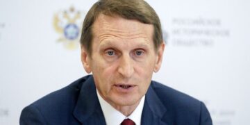 СВР басшысы: Франция Украинаға 2 мың сарбаз жіберуге дайын тұр