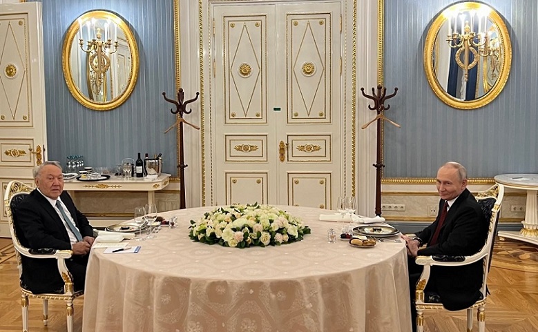 Путин кезекті мәрте Назарбаевты Кремль төрінде қабылдады