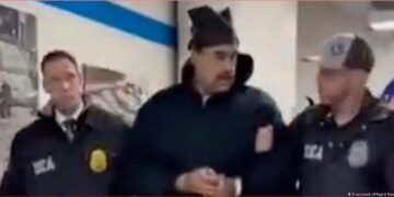 Венесуэладағы операция: Николас Мадуро Нью-Йоркке жеткізілді