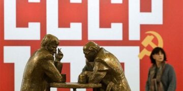 КСРО-ны аңсайтын ресейліктер саны рекордтық көрсеткішке жетті