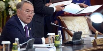 Назарбаев «Қазақстанның құрметті сенаторы» атағынан да айырылды
