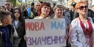 Одессадағы кафеде украин тілінде қызмет көрсетілмеуінен дау шықты
