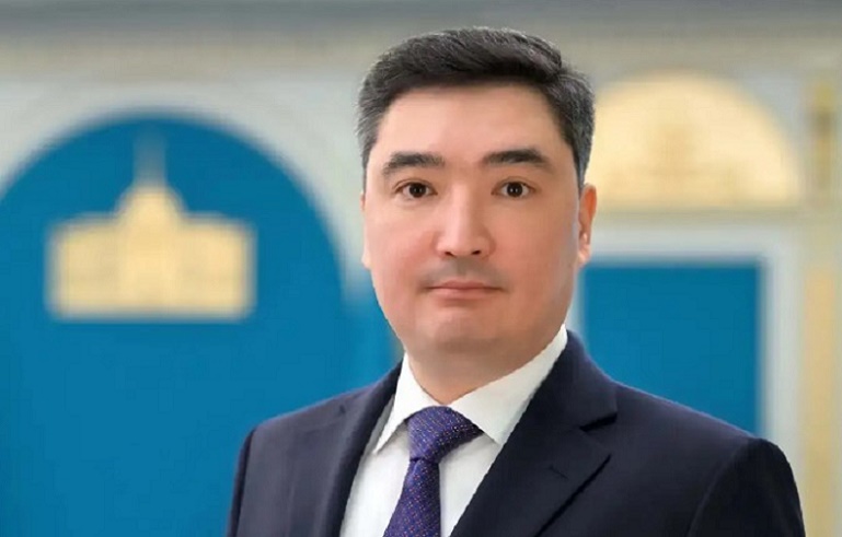 Amanat партиясы Премьер-министр қызметіне Олжас Бектеновті ұсынды