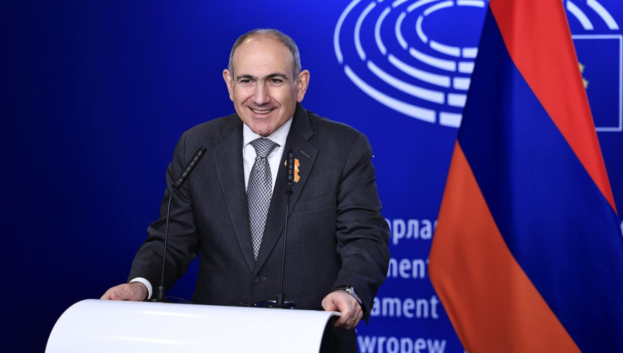 Кремль сайлау алдында Пашинянға қарсы ақпарат соғысын бастады