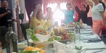 Полицейлер карантин кезінде ресторанда дүрілдетті