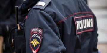 Көңілдесінің әйелі мен анасынан қашып, жол апатына ұрынды