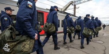 Ресейде мобилизация: Путин 130 мың адамды әскерге шақыруға жарлық берді