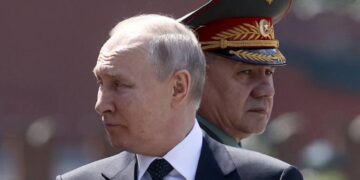 Ресейде әскерге алынғандарды 65 жасқа дейін сапта қалдыру ұсынылды