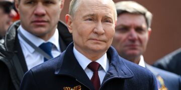 Путин Жеңіс парадында тағы Батысты ядролық соғыспен қорқытты