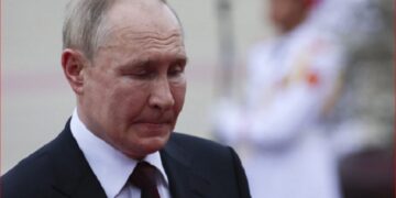 Путин НАТО-ның шекарасын кеңейтуі мәселесін тағы көтерді