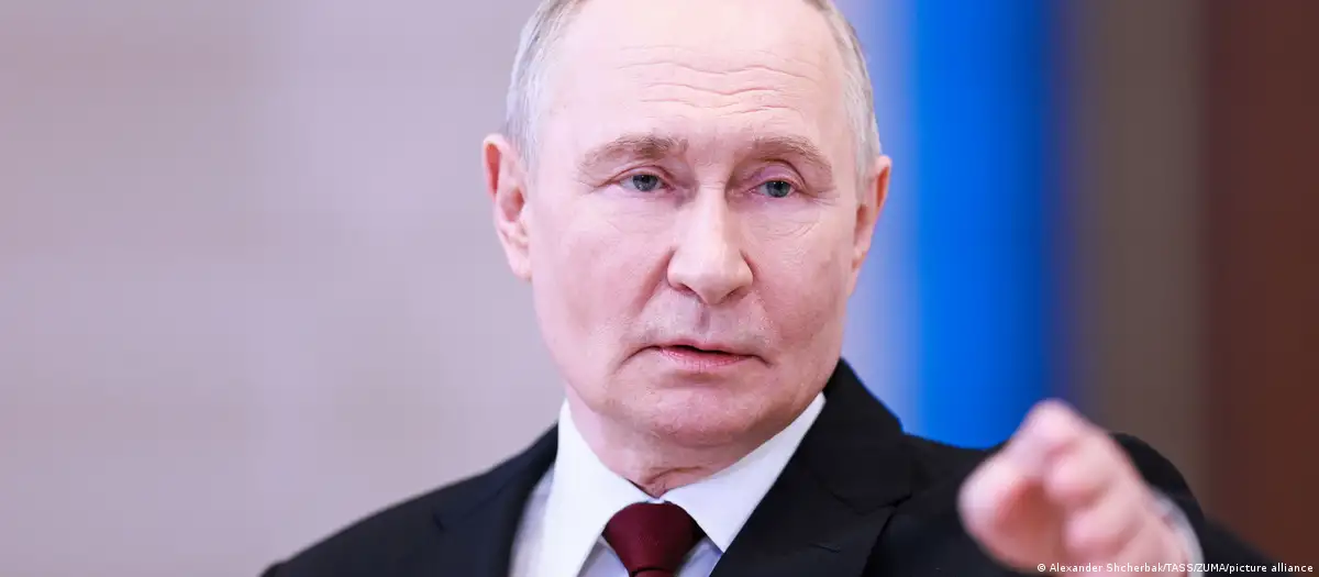 «Ішкі жаулар Путинге сайлауға дейін соққы берулері әбден ықтимал»