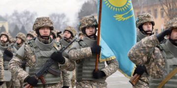 Қазақстанда запастағы офицерлер әскери қызметке шақырылады