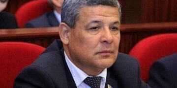 «Өзбекстанда басшылық қызметте жүріп, мемлекеттік тілді білмеу – ұят»