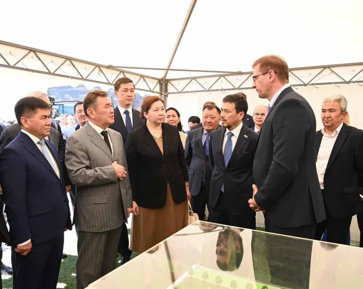 Қызылордада шыны ыдыстар өндіретін зауыттың іргетасы қаланды